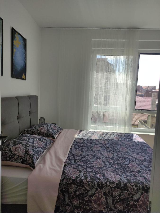 Apartman Waldy Osijek Bagian luar foto