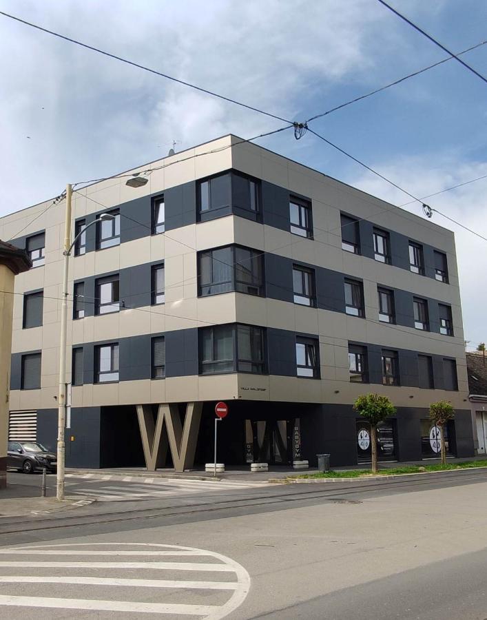 Apartman Waldy Osijek Bagian luar foto