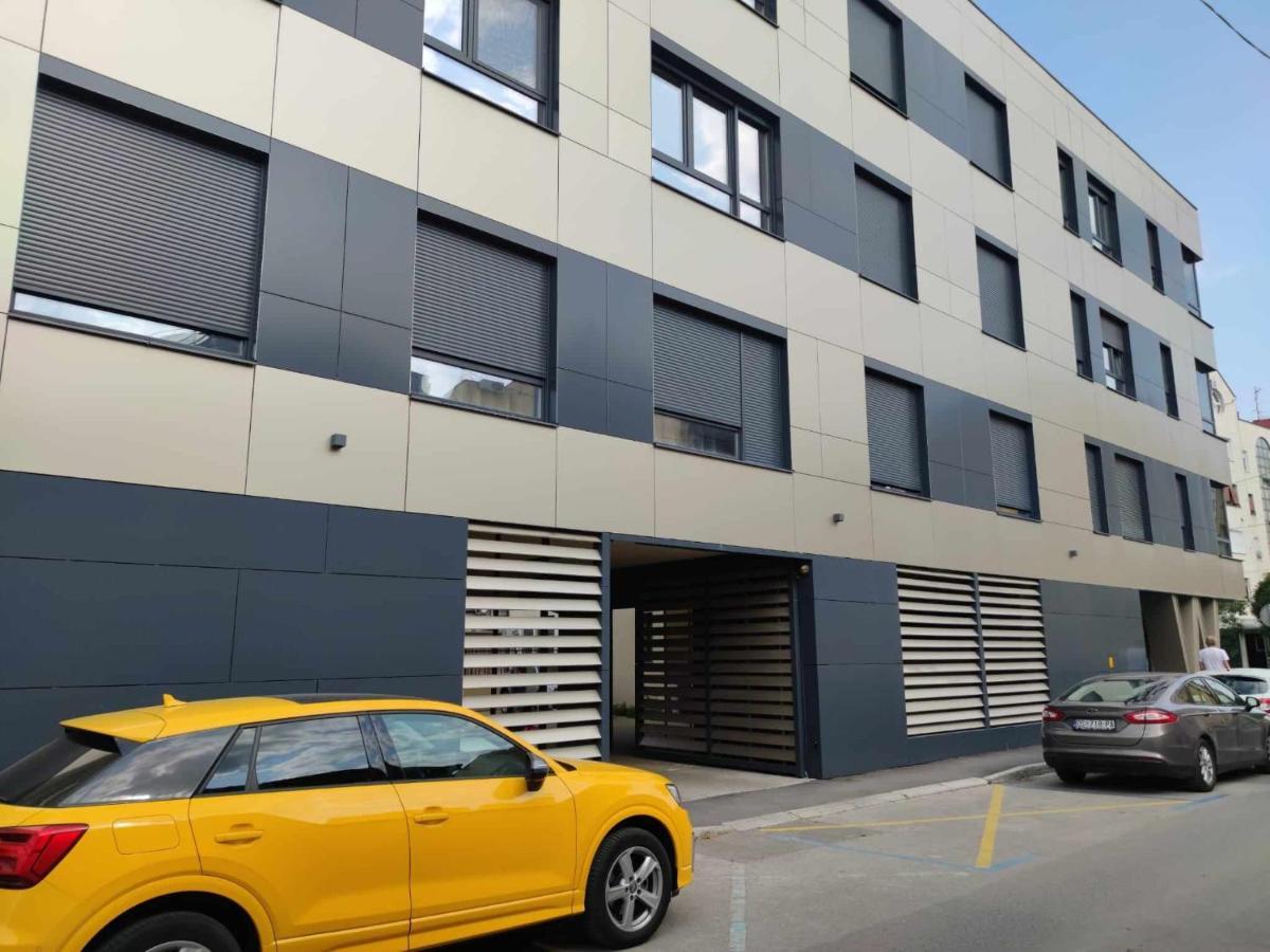 Apartman Waldy Osijek Bagian luar foto